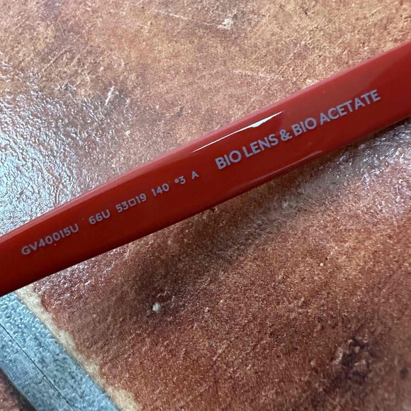 NWT Givenchy Red Cat Eye Sunglasses - Picture 8 of 9